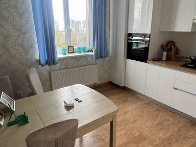 квартира по адресу с. Петропавловская борщаговка, Великая Кольцевая ул., 9