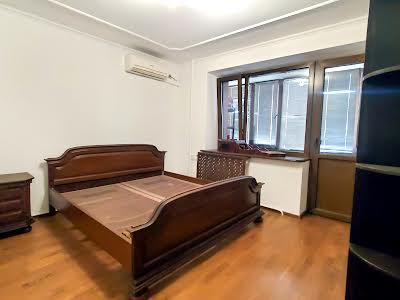 квартира по адресу Антоновича ул. (Горького), 122