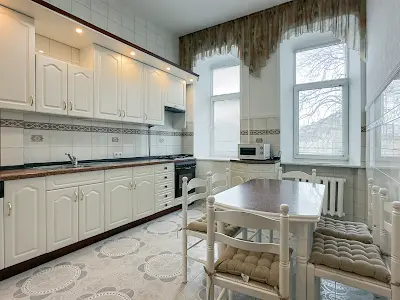 квартира за адресою Івана Драча вул., 6