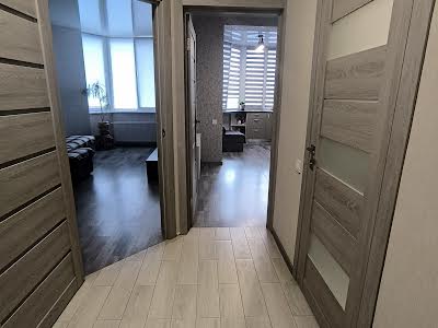 квартира за адресою Абрикосова вул., 1г