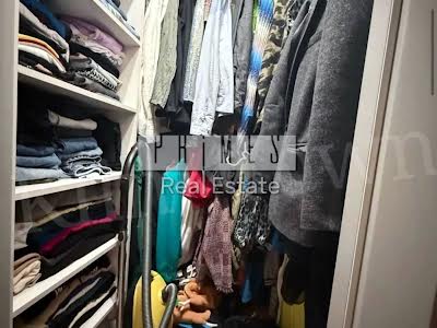 квартира за адресою Дегтярівська вул., 25а к1