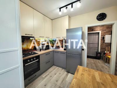 квартира за адресою с. Новосілки, Миру, 1
