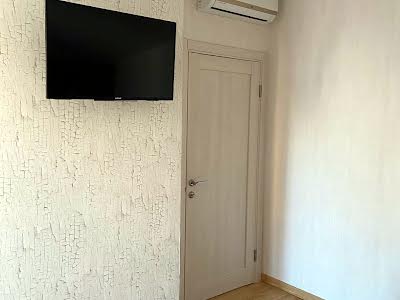 квартира за адресою Регенераторна вул., 4