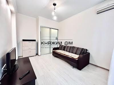 квартира за адресою Вінстона Черчилля вул. (Червоноткацька), 43