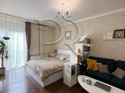 квартира за адресою Регенераторна вул., 4 к1