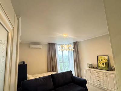 квартира за адресою Київ, Світла вул., 3д