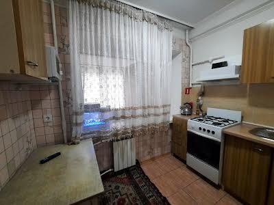 квартира за адресою Київ, Кирилівська вул. (Фрунзе), 126/2