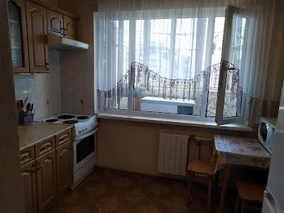 квартира за адресою Рональда Рейгана вул., 9