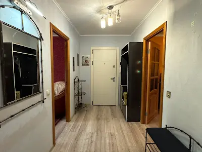 квартира за адресою Верховної Ради бульв., 19