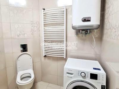 квартира по адресу Лебединская ул., 3