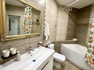 квартира за адресою Композитора Мейтуса вул., 4