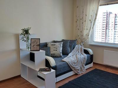 квартира за адресою Бориса Гмирі вул., 12-Б