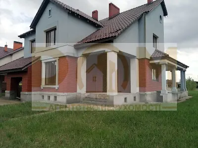 будинок за адресою Василя Сухомлинського вул., 25
