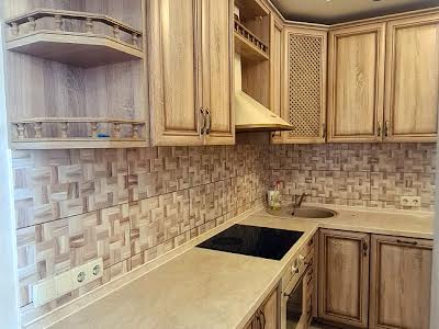 квартира за адресою Драгоманова вул., 40-З