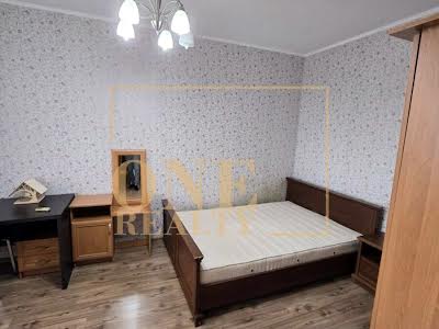 квартира по адресу Олены Пчилки ул., 2