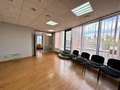 комерційна за адресою Тараса Шевченка бульв., 35