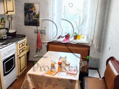 квартира за адресою Симиренка вул., 34