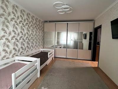 квартира по адресу Червоной Калины просп. (Владимира Маяковского), 40