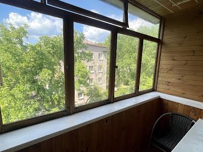 квартира за адресою Василя Чумака вул., 8