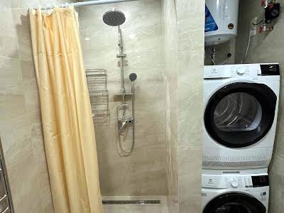 квартира за адресою Драгоманова вул., 31-А