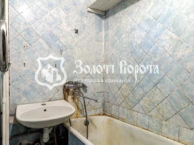 квартира по адресу Ореста Левицкого ул. (Академіка Курчатова), 8