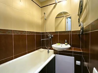 квартира за адресою Київ, Остафія Дашкевича вул. (Курнатовського), 19