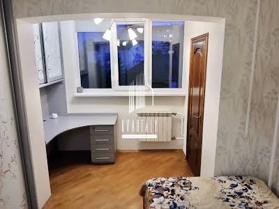 квартира за адресою Академіка Палладіна 21, 21