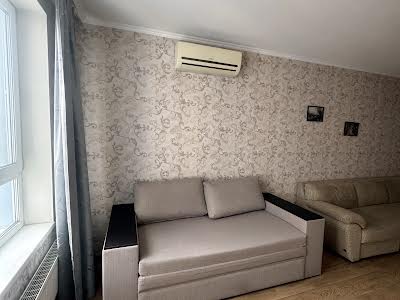 квартира по адресу Академика Глушкова просп., 9В