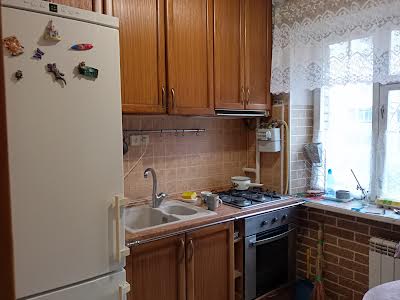 квартира за адресою Леоніда Первомайського вул., 7-А