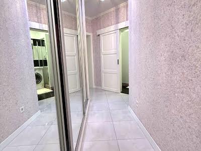 квартира по адресу с. Петропавловская борщаговка, Садовая ул., 1в