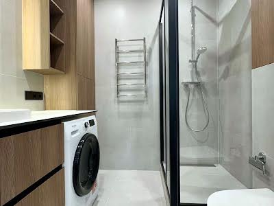 квартира за адресою Салютна вул., 2к20