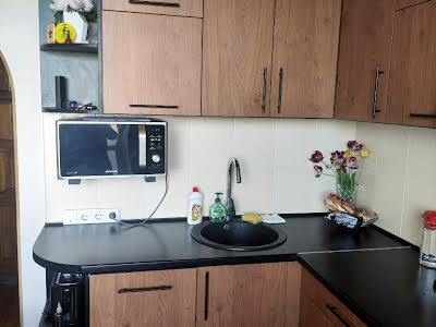 квартира за адресою Роганська вул., 130/3