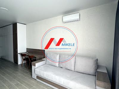 квартира за адресою Залізнична вул., 32