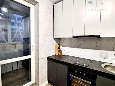 квартира за адресою Борткевича вул., 5