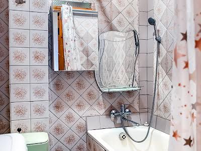 квартира по адресу Ньютона ул., 135а
