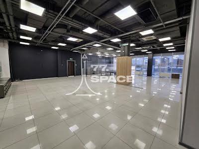 коммерческая по адресу Борщаговская ул., 154