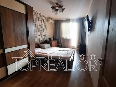квартира за адресою Амосова, 25