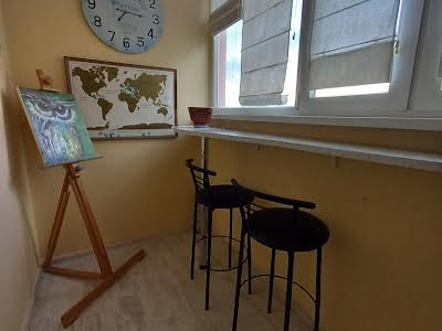 квартира за адресою Сім'ї Кульженків вул. (Петра Дегтяренка), 33