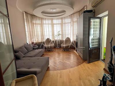 квартира по адресу Дмитриевская ул., 69