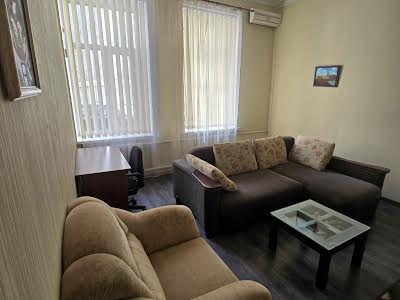 квартира за адресою Михайлівська вул., 24б