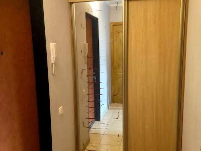 квартира за адресою Звіринецька вул., 61