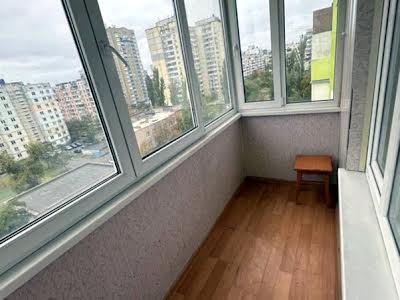 квартира за адресою Йорданська вул. (Лайоша Гавро), 7