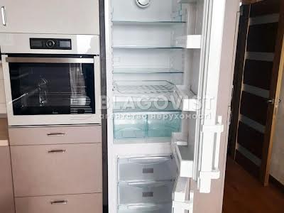 квартира по адресу Героев Полка 