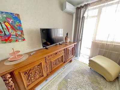 квартира за адресою Вишгородська вул., 45г