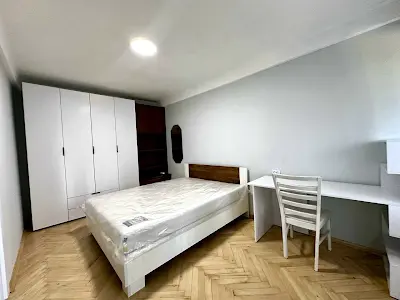 квартира за адресою Русанівська набережна вул., 12
