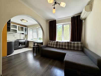 квартира за адресою Леся Курбаса просп., 9