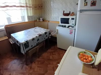 квартира за адресою Братиславська вул., 42 а