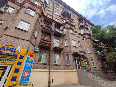 квартира по адресу Деревлянская ул. (Якира), 12