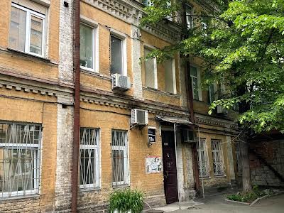 комерційна за адресою Євгена Чикаленка вул. (Пушкінська), 12-В