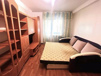 квартира за адресою Оболонський просп., 43